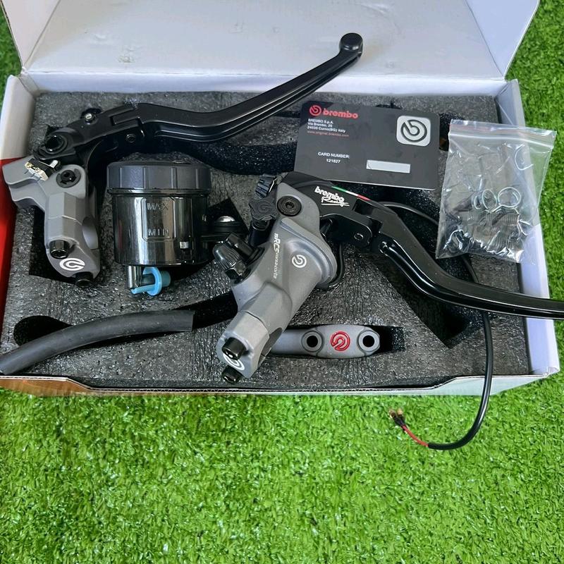 Cặp tay thắng bình dầu rời Brembo y hình chụp gắn các dòng xe máy Exciter Winner Sonic Raider Satria Future Wave Sirius - Phụ Kiện - Phụ Tùng