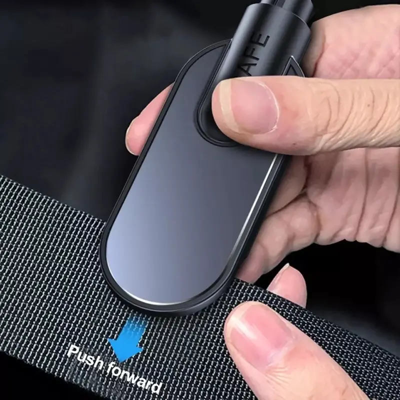 Búa Thoát Hiểm Phá Kính Ô Tô Mini { 2 in 1, gồm búa phá kính xe + cắt dây an toàn} Phụ Tùng Nội Thất 2