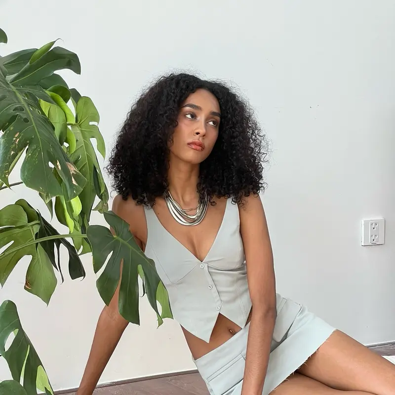 Set Bộ Đồ Nữ Áo Hai Dây Cổ V Ghi Lê Và Chân Váy Ngắn Freckles Studios Vải Kate - Lowell 4