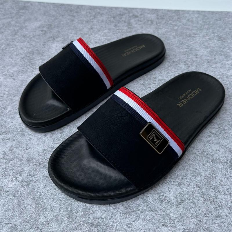 Dép da nam nữ quai ngang logo Mooner kèm họa tiết kẻ sọc _ dép lê quai ngang đế cao su 2 lớp chắc chắn