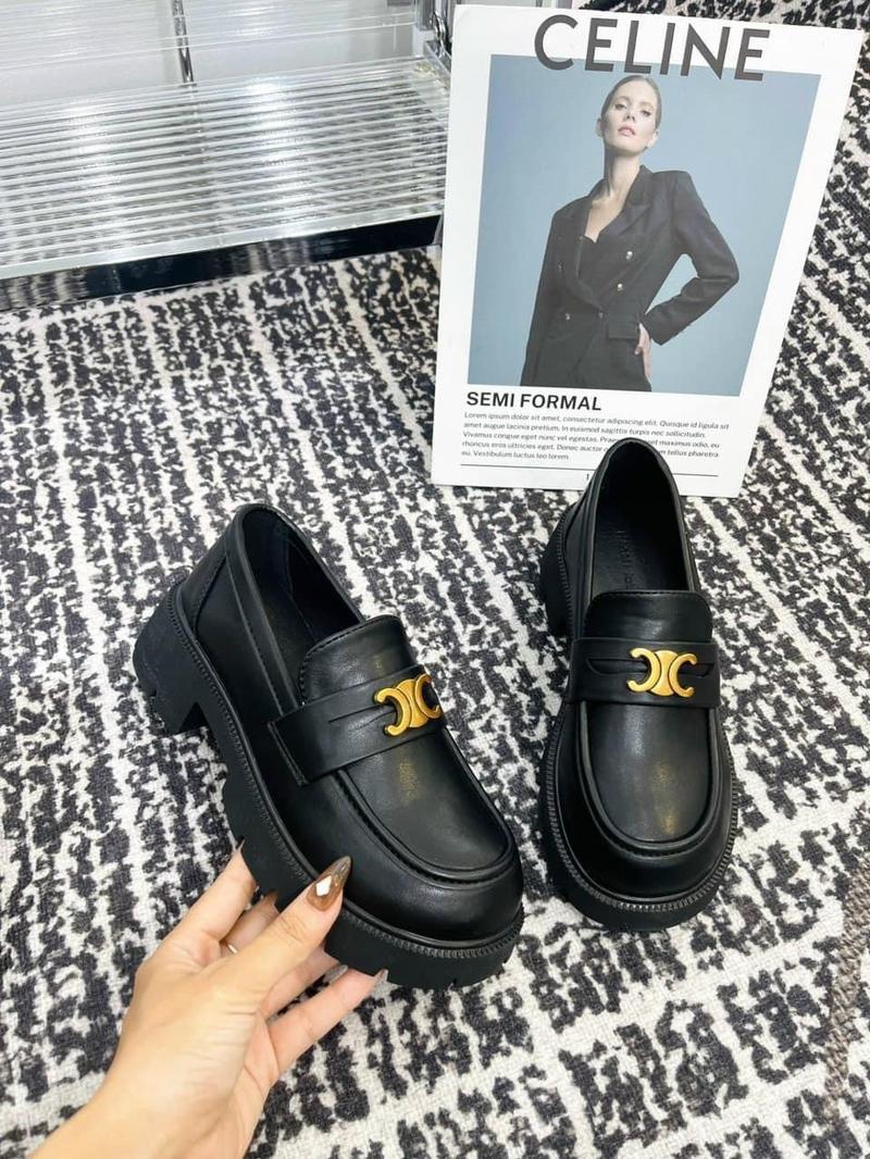Product Introduction of Giày Nữ Moca Nữ QCC 2 Tông Si Da Lì Bóng Đế Cao 5p - Jean, Sneaker Len Shoes 2