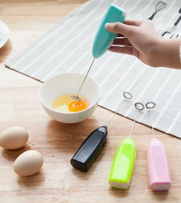 HAND MIXER MINI ELEKTRIK / PENGADUK DALGONA COFFE / PENGOCOK TELUR FOAM - WARNA RANDOM 2