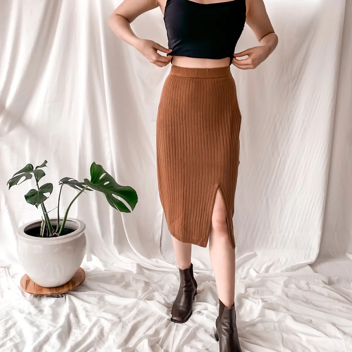 Naia Knit Skirt Rok Rajut