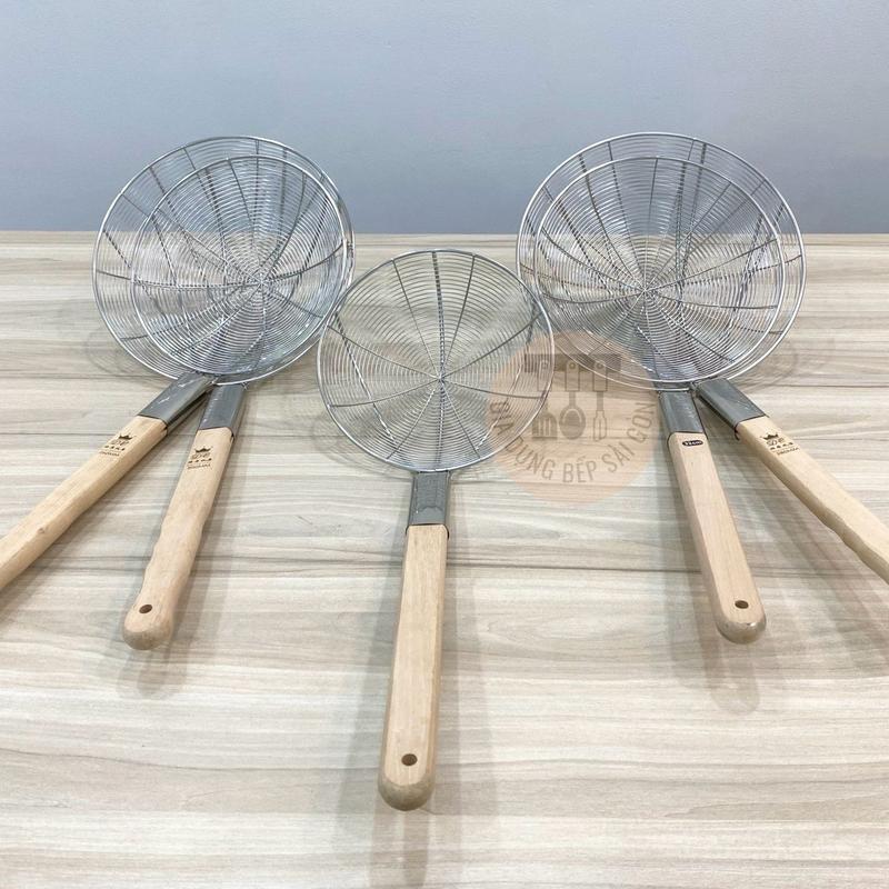 Vợt mì inox cán gỗ , vợt vòng inox cán gỗ ( hàng dày) - TikTok Shop Vietnam