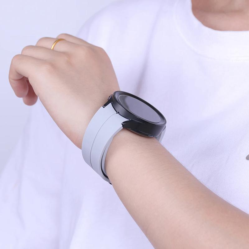 Product Introduction of Popular Magnetic silicone straps for Samsung Galaxy Watch 6 Classic 43mm 47mm silicone watch band for 5 pro 45mm watch 4 11