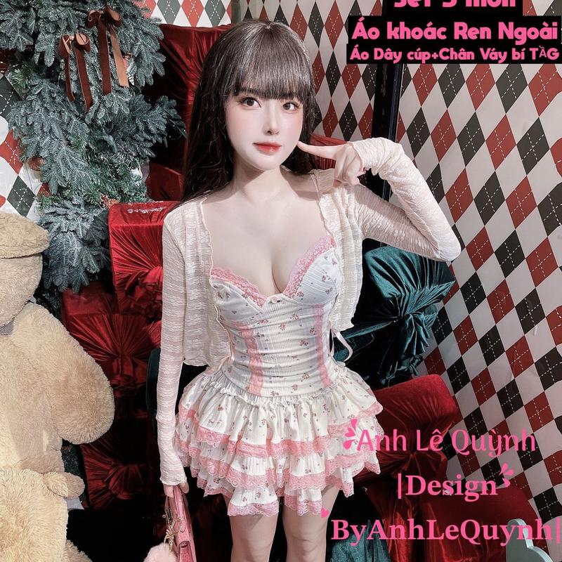 |THIẾT KẾ ĐẶC BIỆT|. SET LEN CHẤT LOẠI1. THIẾT KẾ BYANH LÊ QUỲNH. SET 3 MÓN. ÁO REN KHOÁC NGOÀI. ÁO DÂY CÚP NGỰC PHỐI REN KO MÚT+CHÂN VÁY BÍ TẦNG CÓ QUẦN TRONG. HÀNG ĐỘC QUYỀN CHÍNH CHỦ