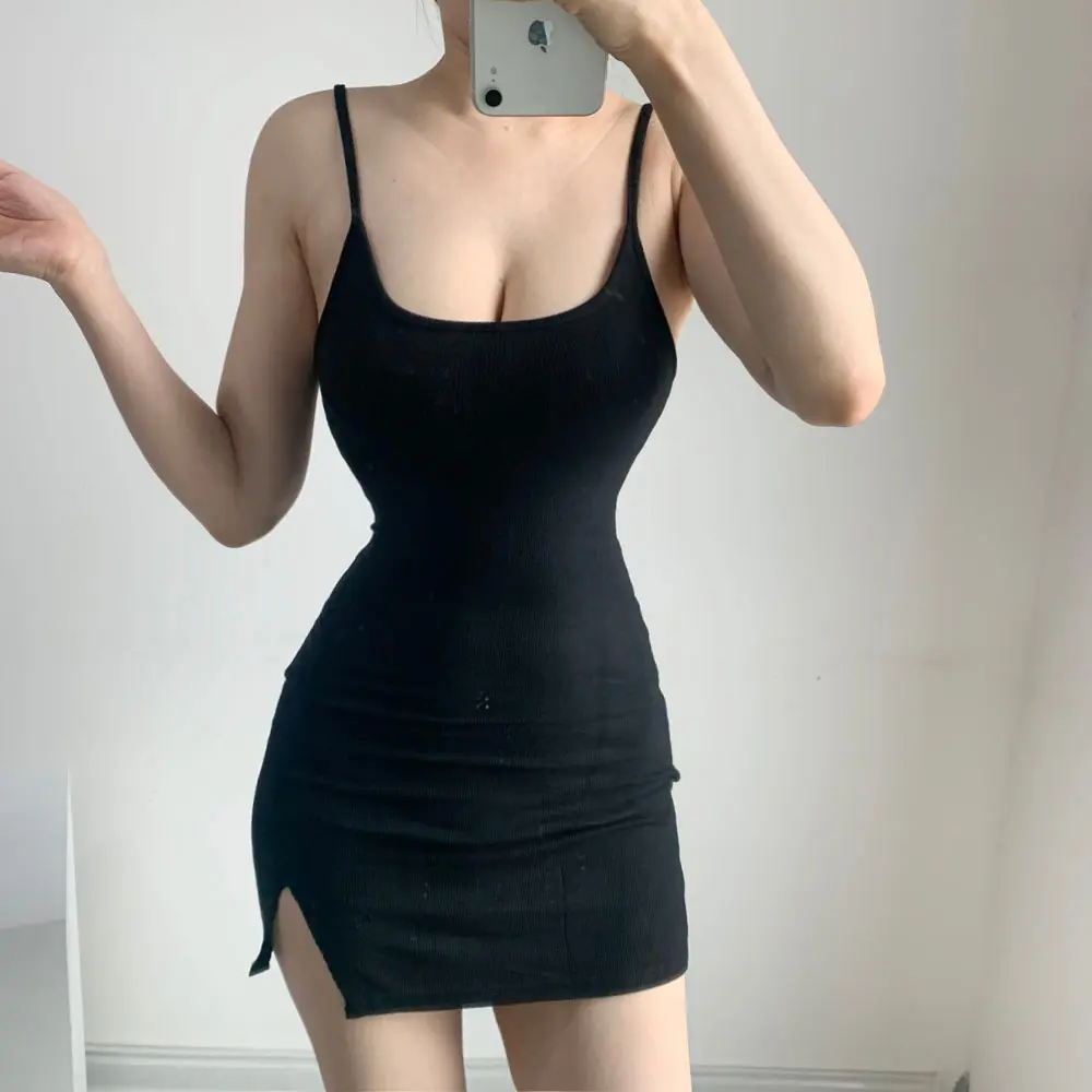 Korean style low cut solid color shoulder off shoulder camisole dress，Fashion sexy backless slit short skirt Wrap the buttocks short skirt Summer