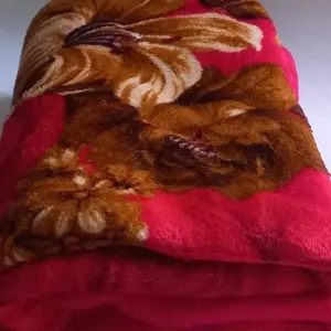SELIMUT DEWASA MURAH RED ROSE hadiah kado Katun Setrip Lembut Tahan air Bisa Dicuci ukuran 140x200cm tidak luntur hanya untuk dicuci dengan tangan selimut & penutup waffle yellow star Bulu