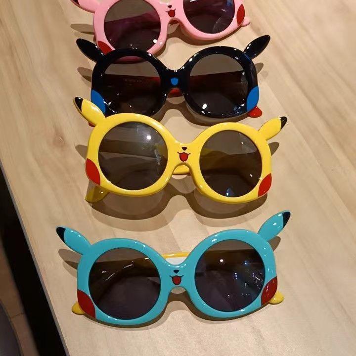 Product Introduction of Kính râm trẻ em, Kính râm Pikachu dễ thương, Chống tia cực tím, Bảo vệ mắt cho bé, Xu hướng cá tính, Thích hợp cho bé trai và bé gái, Thời trang, Được đánh giá cao với tỷ lệ vượt quá 98% cùng phong cách, Năm 2025 4
