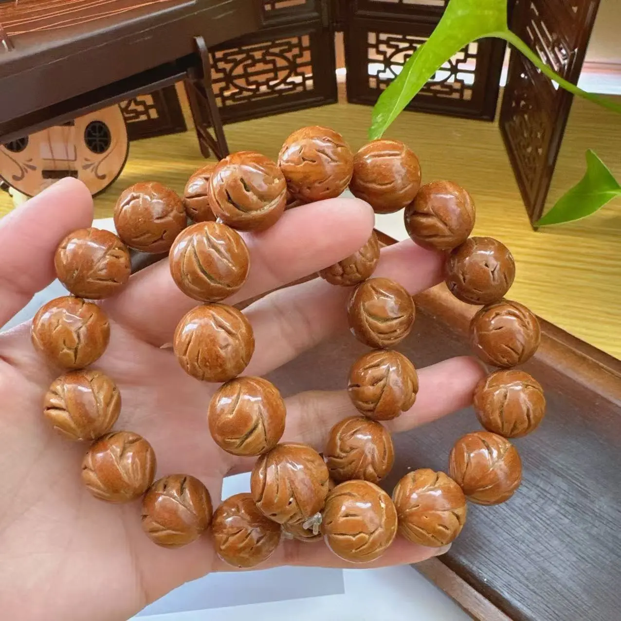 PSY Approximately 18mm Handheld Buddhist Prayer Beads Bracelet Qinling Dragon Pattern Wenwan Peach Kernel Polished Round Selected Light Beads DIY