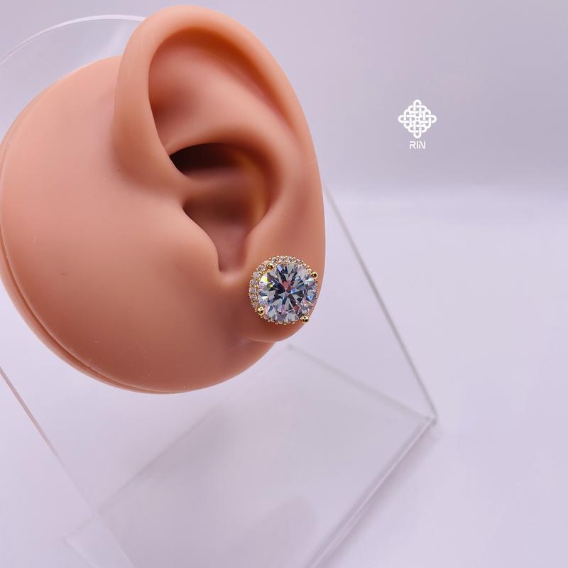 Bông tai titan đính đá phối viền tròn 10 li, Khuyên tai titan đính đá 10 li không phai màu không rỉ sét, trangsucmoiluatuoi.RIN 8