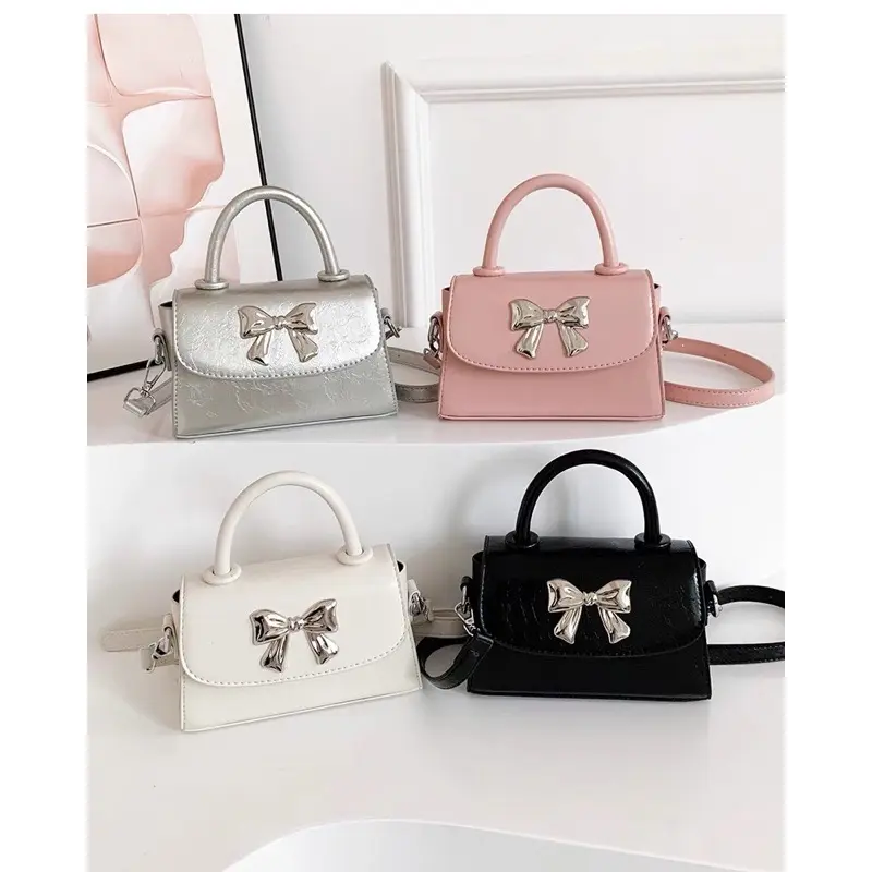 Túi xách nữ cầm tay đeo chéo da trơn Đính Nơ Bạc xinh xắn Bag 6