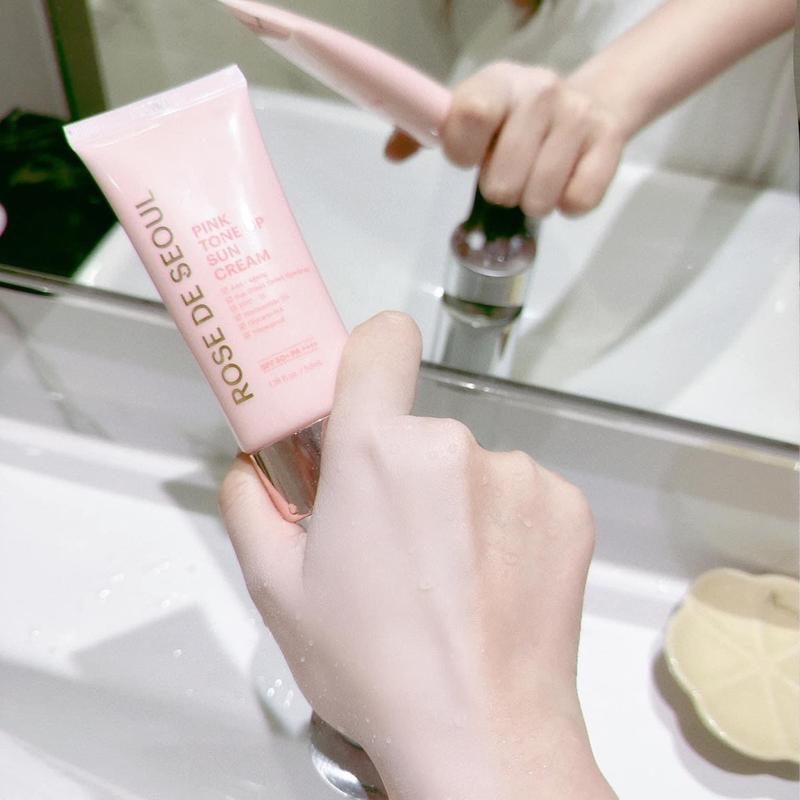 [Tặng túi/nạ] Kem chống nắng Rose De Seoul - Phổ rộng, hỗ trợ nâng tone, tạo nền cả ngày - 50ml