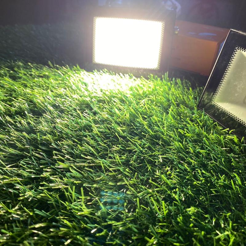 Đèn pha led Liper. 10w/50w. Vỏ nhôm nguyên khối, kính cường lực, chống mưa IP65 5