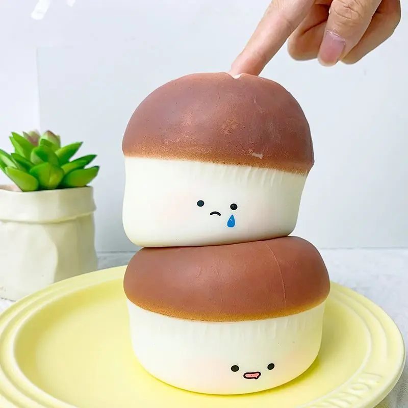 Uncomfortable Mushroom Squeezing Toy Children's Cartoon Creative Pressure Relief Toys Can't Be Broken Decoration Photo Props Anti-Anxiety