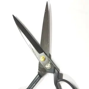 gunting potong kain butterfly - original Hitam