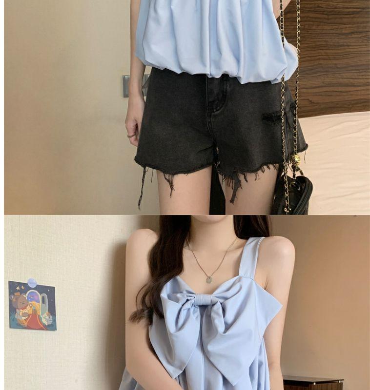 Product Introduction of Tiktok Hot Sale French Sweet Bowknot Loose Small Sling Vest Women's Inner Wear Summer Niche Design Outer Wear Short Top 9
