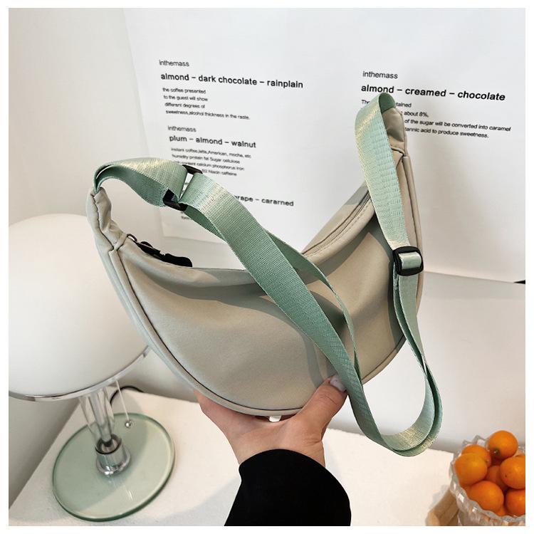 Product Introduction of Túi Đeo Chéo, Chất Liệu Nylon, Bán Chạy, Thiết Kế Hợp Xu hướng Mới, Túi Đeo Vai Và Bánh Bao Dễ Phối Đồ Nhẹ, Phong Cách Thường Ngày Túi Vải Kẹp Nách, Túi Xách 15