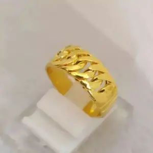 CINCIN TITANIUM RANTAI ANTI LUNTUR Emas Kulit Perhiasan Rings Perhiasan Rings