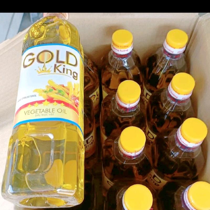 Thùng 12 chai Dầu ăn thực vật tinh luyện GOLD KING 900ml thượng hạng HSD:/2026