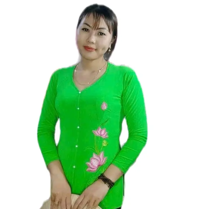 Áo bà ba thêu hoa sen cổ tim.chất liệu vải thun la dong hàn loại 1.