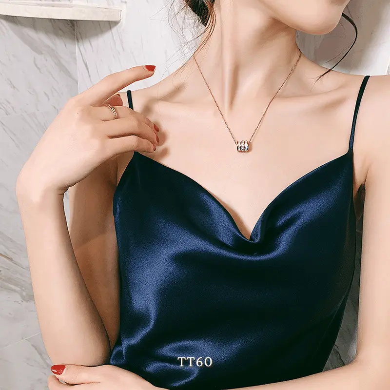 [KHÔNG ĐEN GỈ] Dây chuyền thép Titan mạ vàng hình trụ đính đá cao cấp Trang Sức thời trang sang trọng - Mely TT60 Nữ Women 3