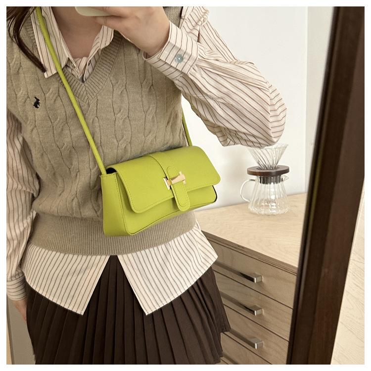 Product Introduction of Niche High-End Design Fashion Suitable for Various Scenes Niche Elegant Fashion Pouches Women's Bag New Western Style All-Matching Messenger Bag Fashion Shoulder Underarm Bag 19