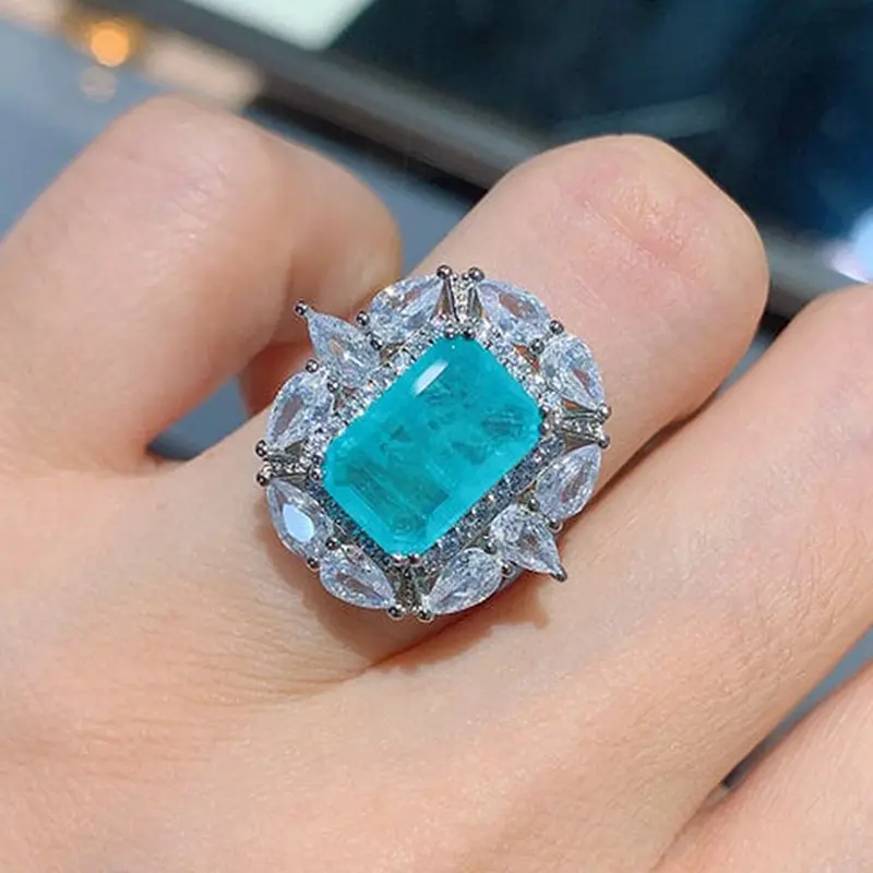 Unique Design Blue Cubic Zirconia Rings For Women High Quality Brilliant Cubic Zirconia Ring Engagement Wedding Trendy