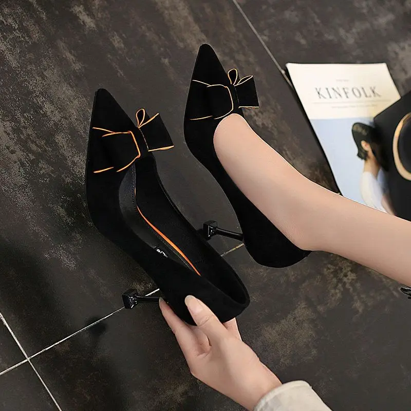 Giày Cao Gót, Phong Cách Pháp, Dành Cho Thanh Thiếu Niên Và Phụ Nữ, Gót Trung Bình Gót Nêm, Mũi Nhọn, Dễ Phối Đồ, Thời Trang, Gót Mèo, Chuyên Nghiệp, Màu Đen, Giày Nữ Ngắn, Hàng Mới Về Năm 2025