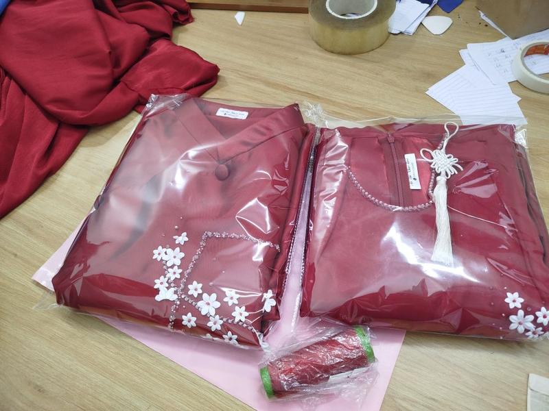 Product Introduction of Áo Dài May Đo Đảm Bảo Uy Tín Và Chất lượng luôn đồng hành cùng quý khách hàng!  Sản phẩm đặt may đo sẽ được hướng dẫn cách đo và tư vấn kiểu dáng phù hợp với form khách hàng ! 3