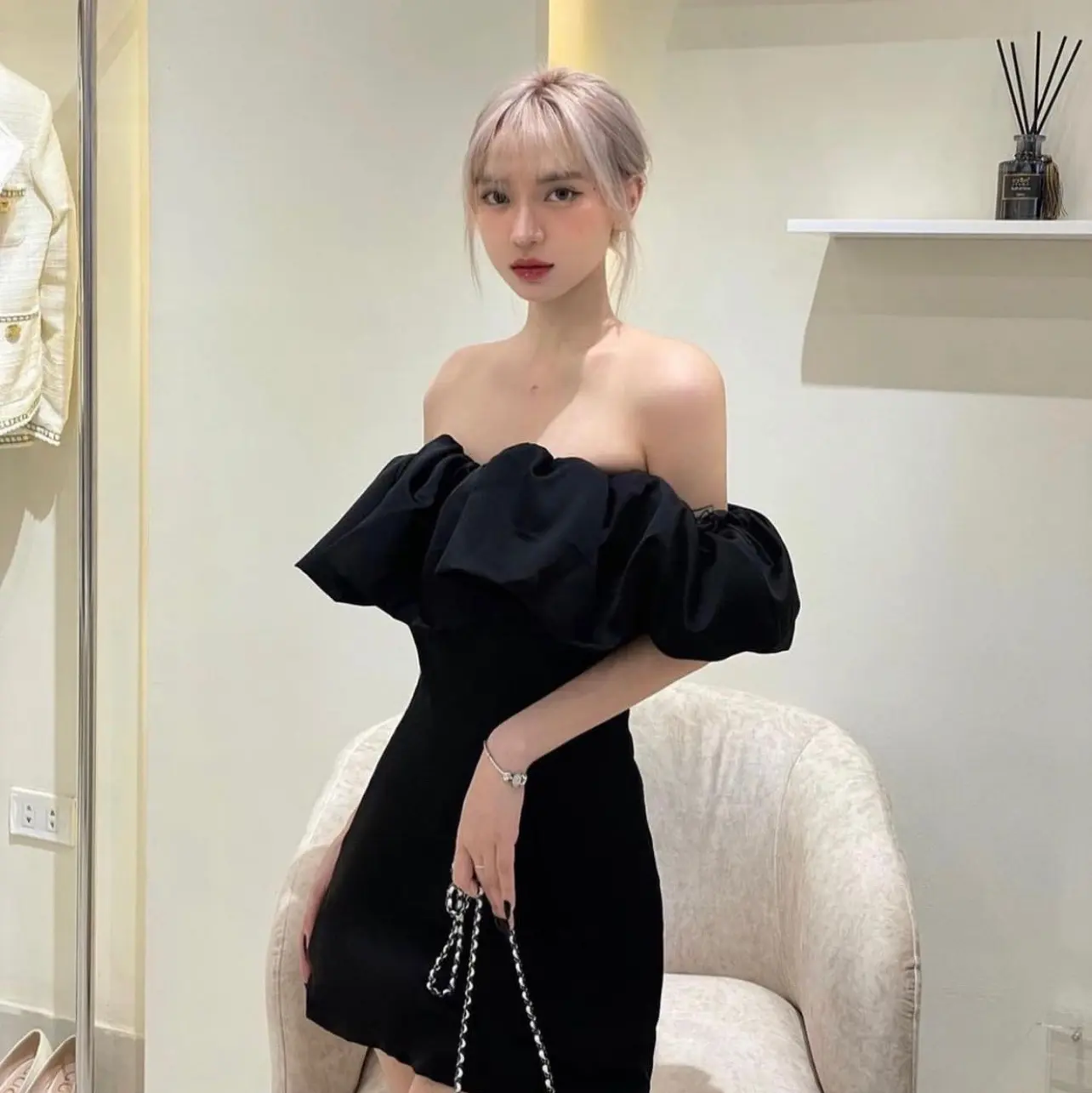 Flera Dress ( Đầm trễ vai bèo xinh ôm body)