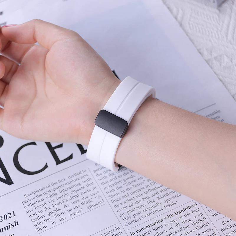 Product Introduction of Popular Magnetic silicone straps for Samsung Galaxy Watch 6 Classic 43mm 47mm silicone watch band for 5 pro 45mm watch 4 13