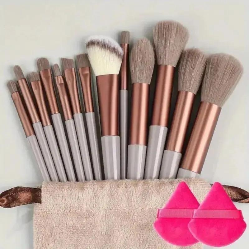 Product Introduction of Makeup Brush Set soft fluffy professona cosmetic foundation powder eyeshadow Kabuki blending make up brush beauty tool makeup 3