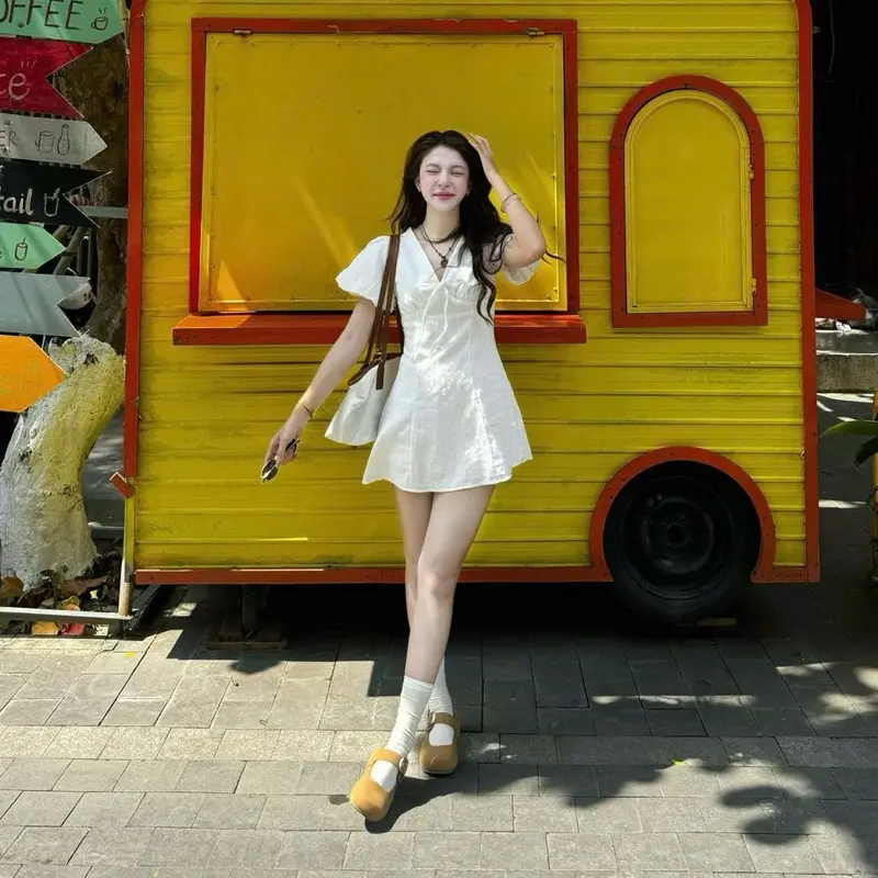 (KÈM QUẦN BẢO HỘ) Váy ren ôm dáng ngắn tay bồng thắt nơ CLARA DRESS