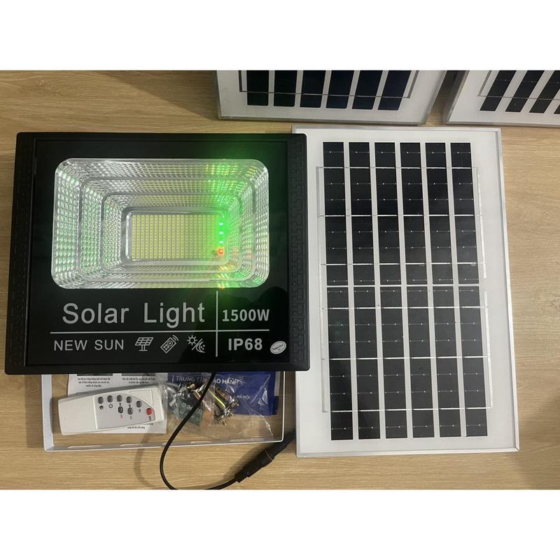 Đèn Pha Năng Lượng Mặt Trời 3000W - VỎ NHỰA , Chống nước IP69, Sáng 6-8 tiếng, Không sử dụng điện đèn 200k 7