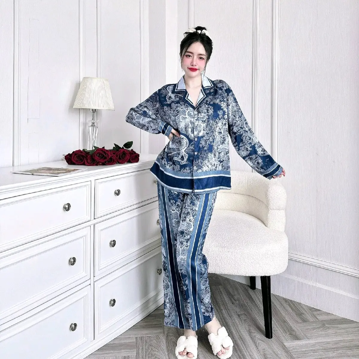 Đồ bộ Pijama Vải Lụa LaTin Tơ Tằm Màu Xanh Thẫm ShopThuyPijama dành cho Nữ 45-75kg Women Áo