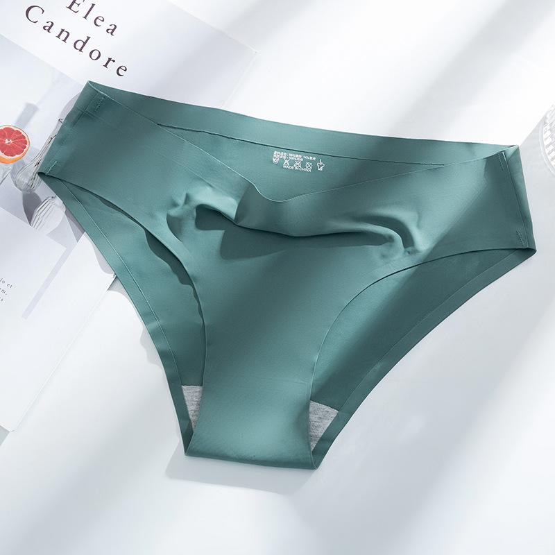 Invisible Briefs Sexy Lingerie Women's Panties Seamless Breathable Underwear Ice Silk Women Solid Color Ladies Girls Underpants 4