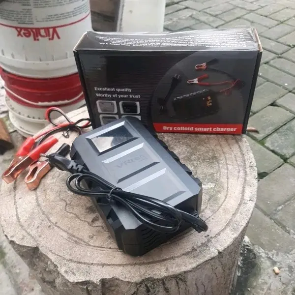TERBARU BISA COD !! Alat Cas Aki Mobil Truk 12V/24V 20A Otomatis Smart Intelligent Clip LCD Fast Charger Aki Motor
