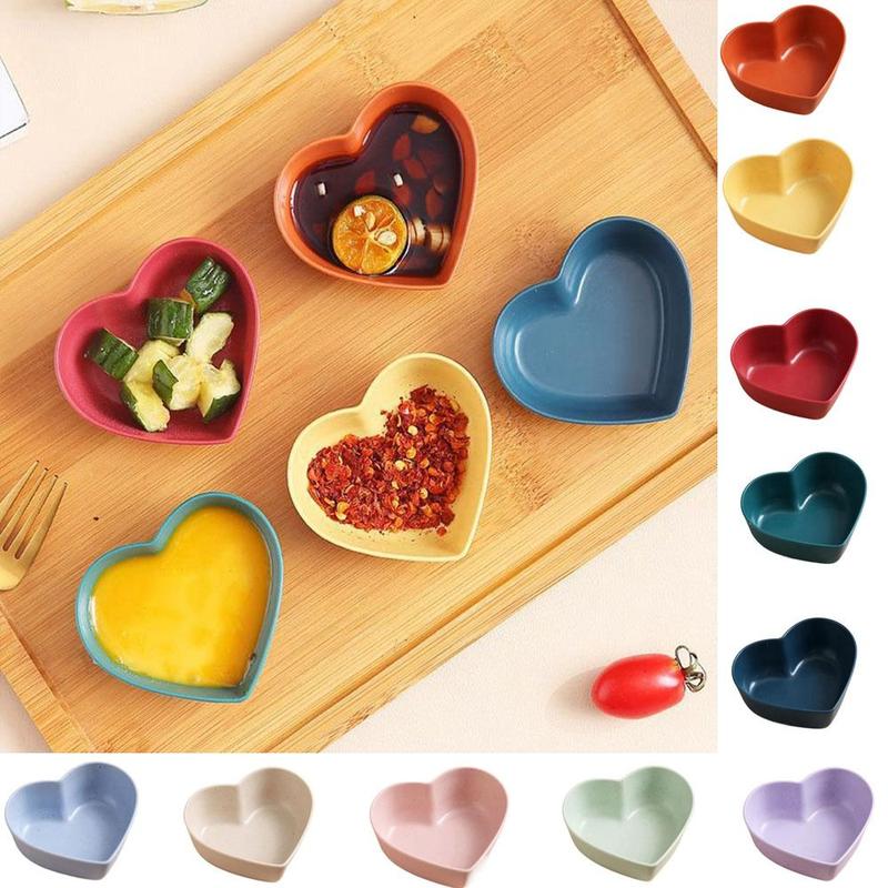 Product Introduction of Creative Wheat Straw Heart Shape Seasoning Dish Mini Washable Salted Cabbage Dish Unbreakable Nordic Style Soy Sauce Dishes Home 9