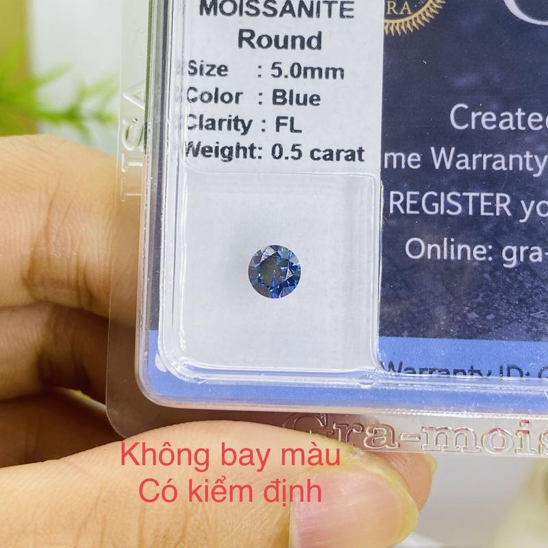 Đá Moiss Anite Màu Blue 58G từ 4li-8li1 không bay màu Có Kiểm định G.R.A dùng Để thay Bông Tai hoặc Nhẫn Vietnam Moissanite 2
