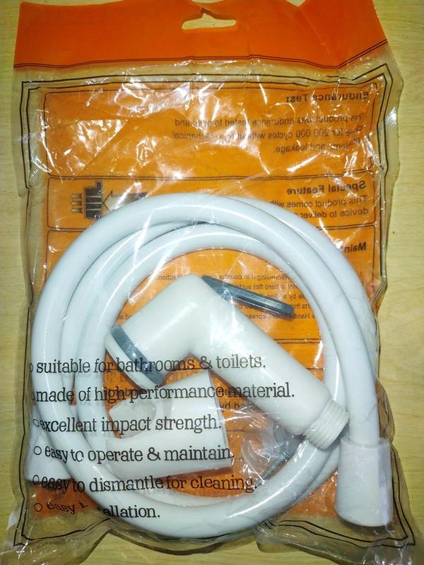 Jet Shower Toilet Plastik / Kepala selang Semprotan Cebok WC Bidet Set 1