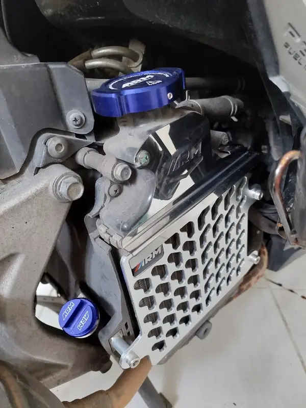 Paket HEMAT Cover dan Tutup Radiator ARM FULL CNC PNP Vario 125 - 150 Engine Motorcycle Kendaraan 6