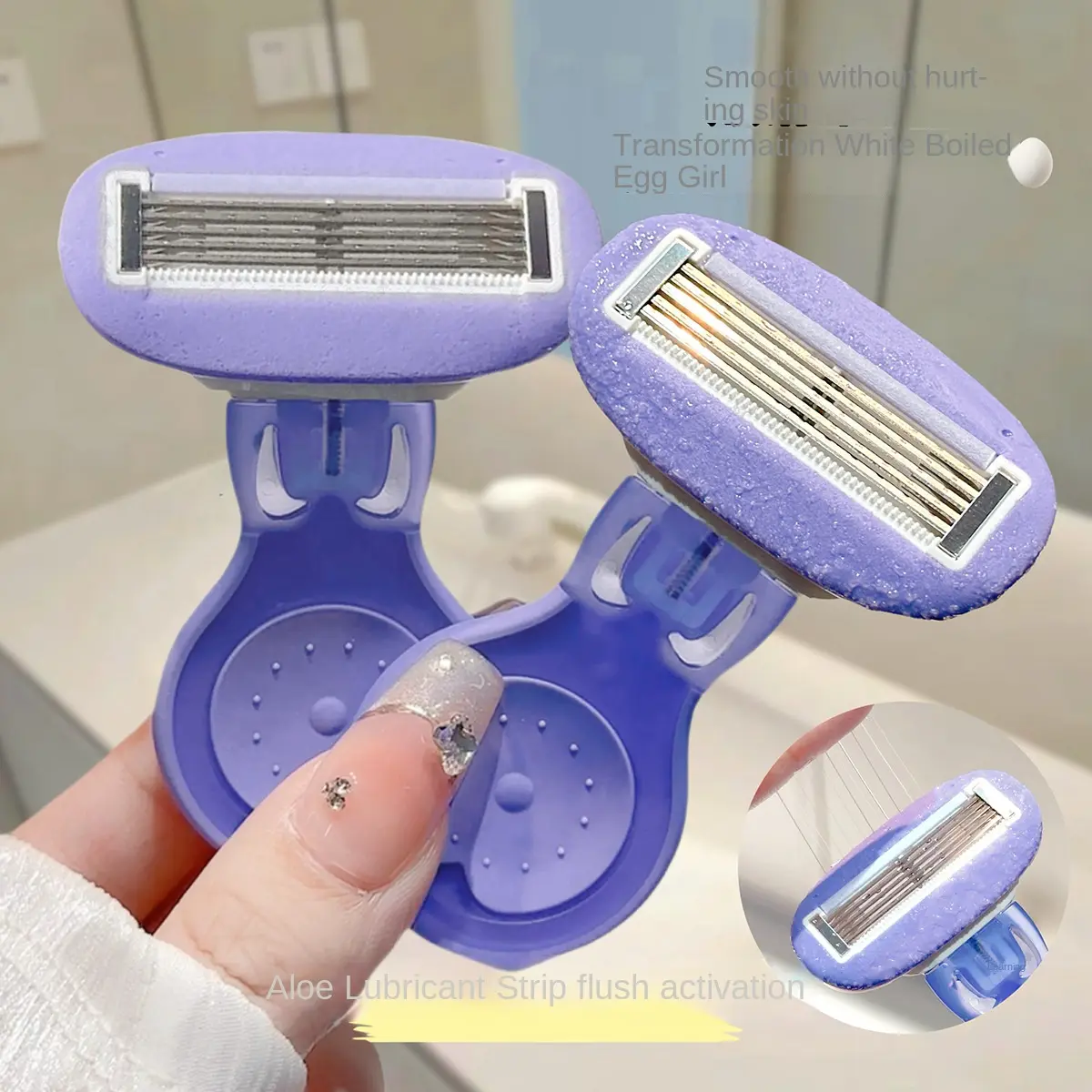 Gentle Women's Razor with Aloe Vera Moisturizing Strips - Painless Hair Removal for Sensitive Skin, Portable Travel Shaver with Storage Case, Bikini & Body Shaver (3 Blades)