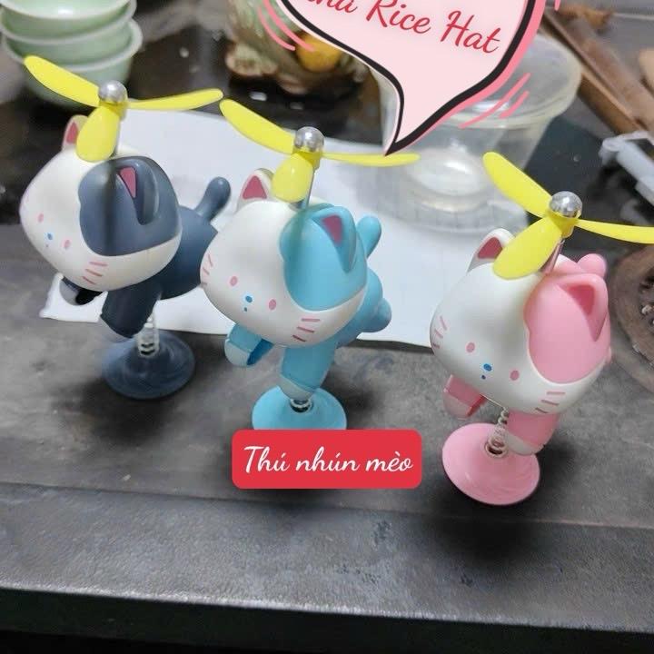   Hàng mới về Phụ kiện trang trí mũ bảo hiểm xe máy xe ô tô xe hơi nhún lò xo hình mèo Hello Kitty dễ thương ngộ nghĩnh Nội Thất 