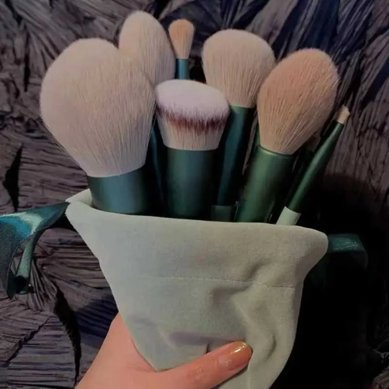 Kuas Make Up Brush Set 13 PCS BE556 3