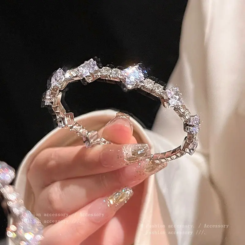 2025 Korean Super Flash Zircon Bracelet Women's Exquisite Special-Interest Design High-Grade Bracelet All-Matching Graceful Adjustable Hand Jewelry