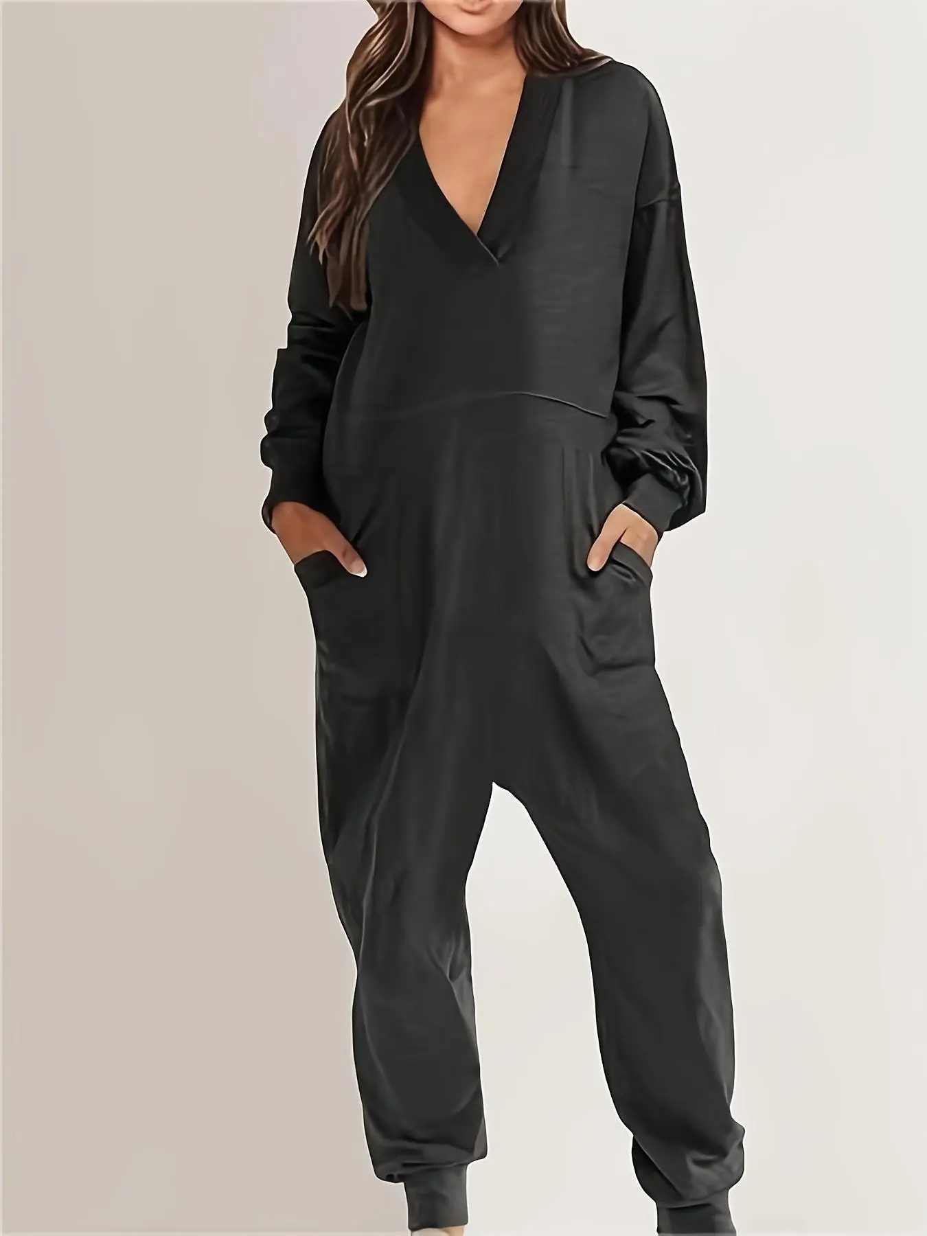 Women's Solid Color V Neck Long Sleeve Jumpsuit, Casual Comfy Pocket Jumpsuit for Fall & Winter, Women's Jumpsuit for Daily Wear
