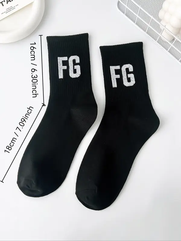 Men's Letter Print Mid-calf Socks, Casual Comfy Breathable Socks for Daily Wear, Men's Socks for All Seasons 2