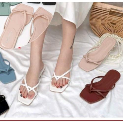 Dép lê nữ xỏ ngón quai dây đơn giản kẹp tông đế bệt mũi vuông thời trang giá rẻ DéP Sandal Shoes Women 1