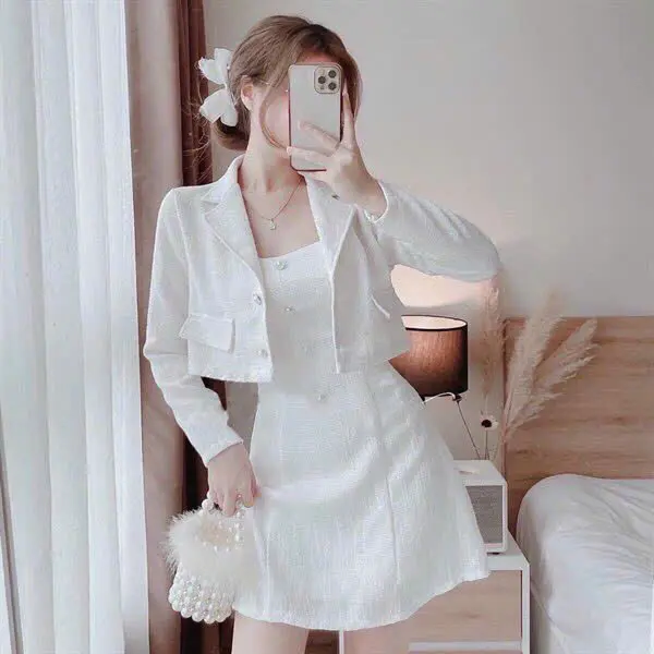 Set Váy Nữ Lenin Đầm Hai Dây Đính Nút Kèm Áo Khoác Dài Tay Thanh Lịch Women Kem Dress Màu Trắng